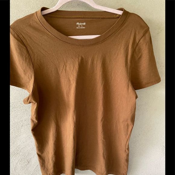 Madewell Tops - Madewell T-Shirt Size Large